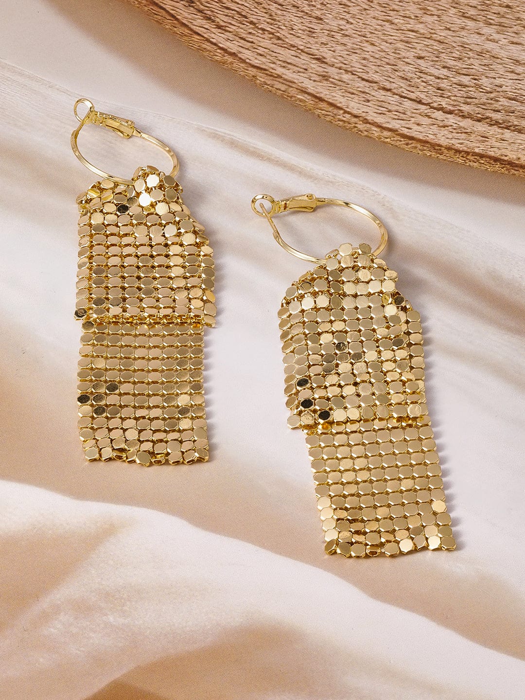 18k-gold-plated-mesh-dangle-earrings-with-hoop-closure-retro-disco-inspired-design-drop-earrings-36992320012462.jpg