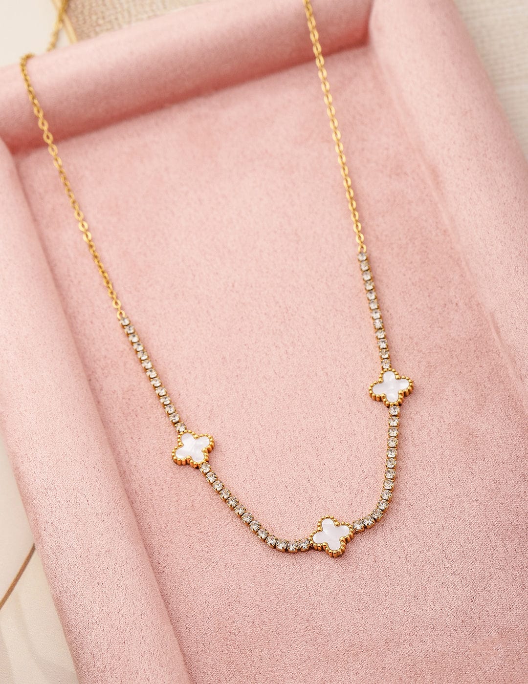 18k-gold-plated-stainless-steel-tarnish-free-waterproof-clover-pendant-necklace-chain-necklace-37184343867566.jpg