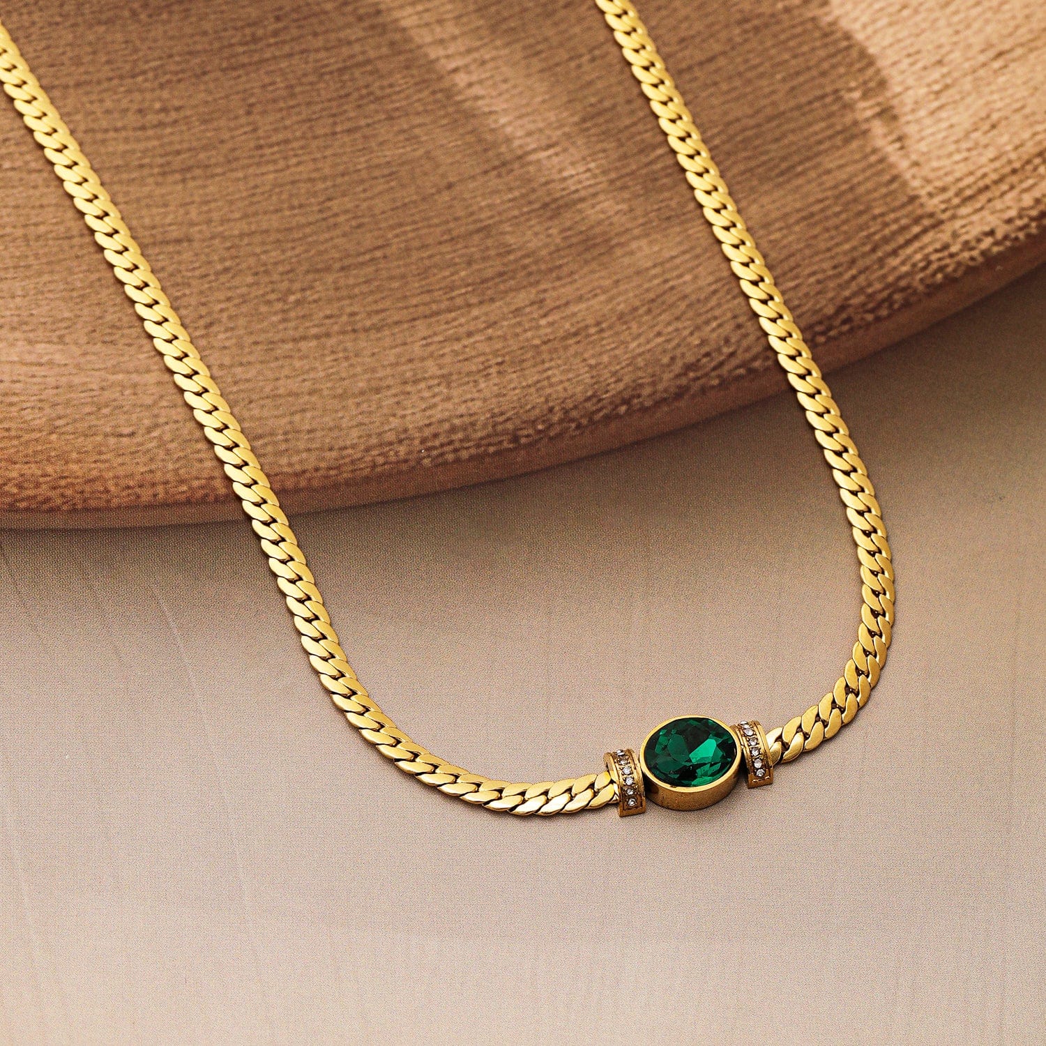 18k-gold-plated-stainless-steel-tarnish-free-waterproof-emerald-cz-studded-necklace-necklace-chains-37193464250542.jpg