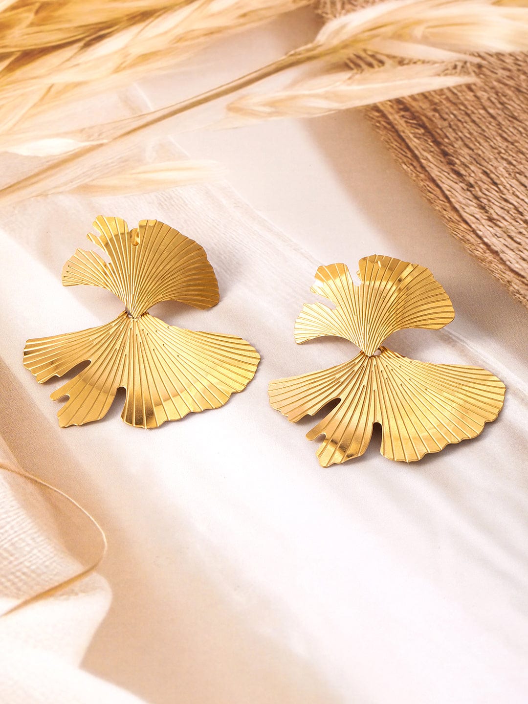 18k-gold-plated-stainless-steel-tarnish-free-waterproof-sculptural-leaf-stud-earrings-stud-earrings-1167863366.jpg