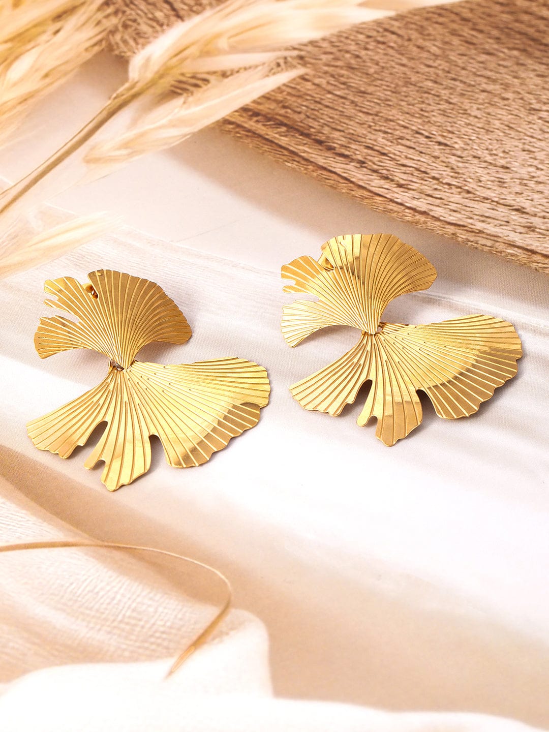 18k-gold-plated-stainless-steel-tarnish-free-waterproof-sculptural-leaf-stud-earrings-stud-earrings-1167863367.jpg