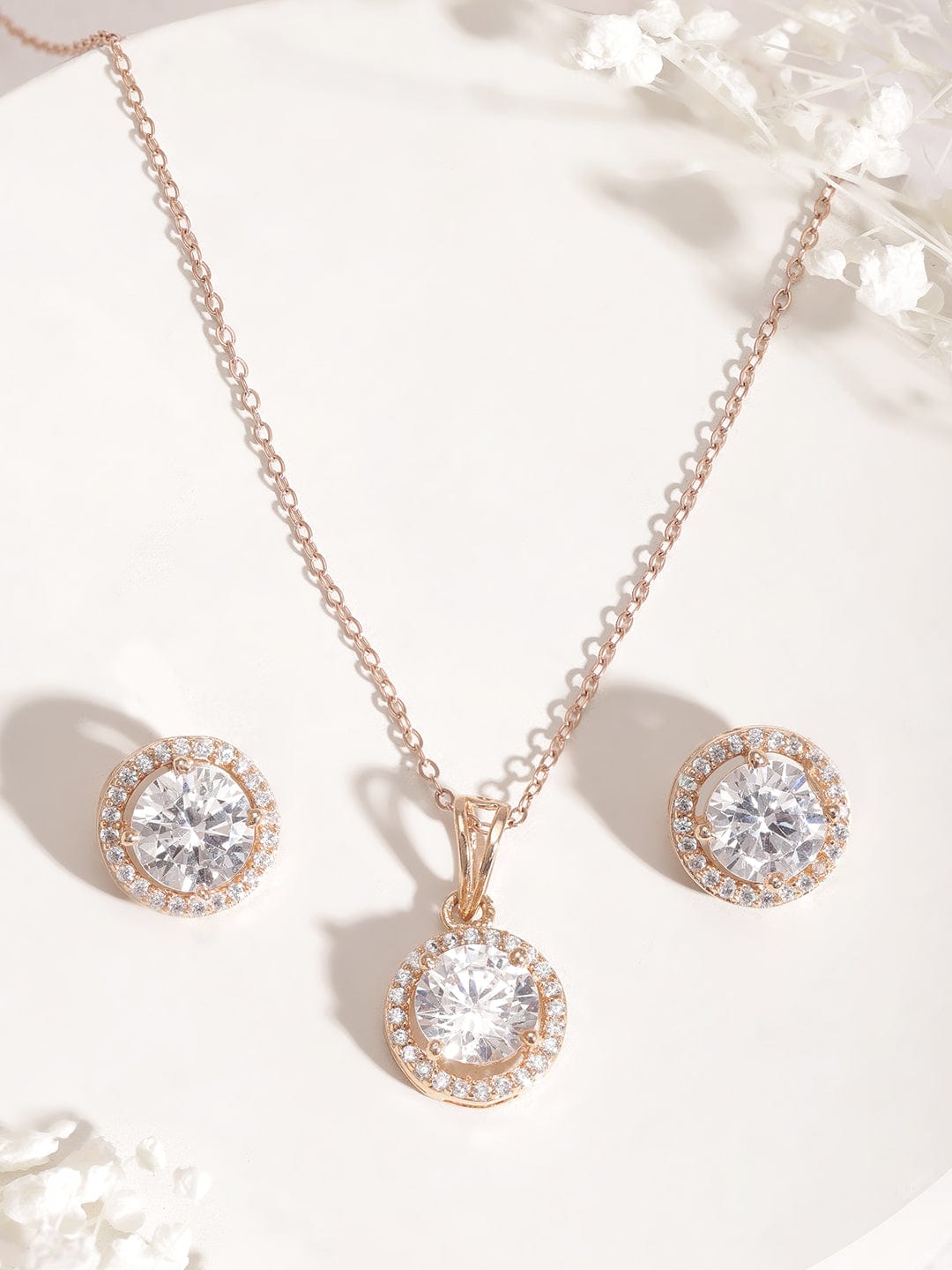 18kt-gold-plated-high-quality-cubic-zirconia-studded-pendent-set-pendent-set-36335896625326.jpg