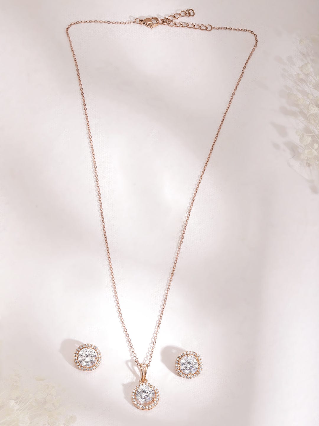 18kt-gold-plated-high-quality-cubic-zirconia-studded-pendent-set-pendent-set-36335896658094.jpg