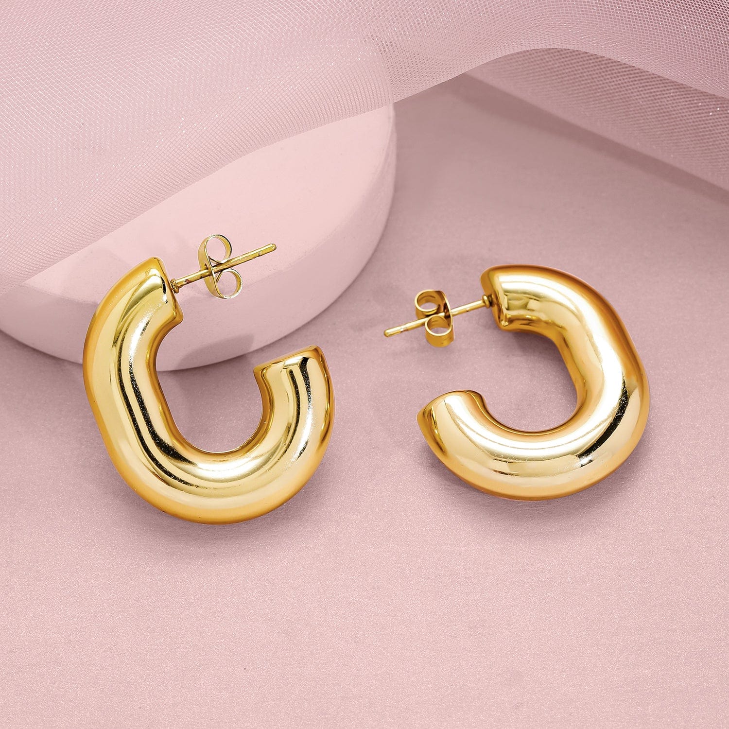 18kt-gold-plated-stainless-steel-tarnish-free-waterproof-curved-hoop-earrings-earrings-36854587523246.jpg
