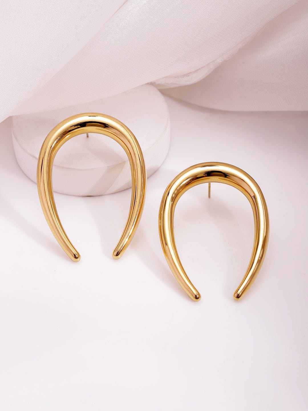 18kt-gold-plated-stainless-steel-tarnish-free-waterproof-demi-fine-hoop-earrings-hoop-36192171229358.jpg