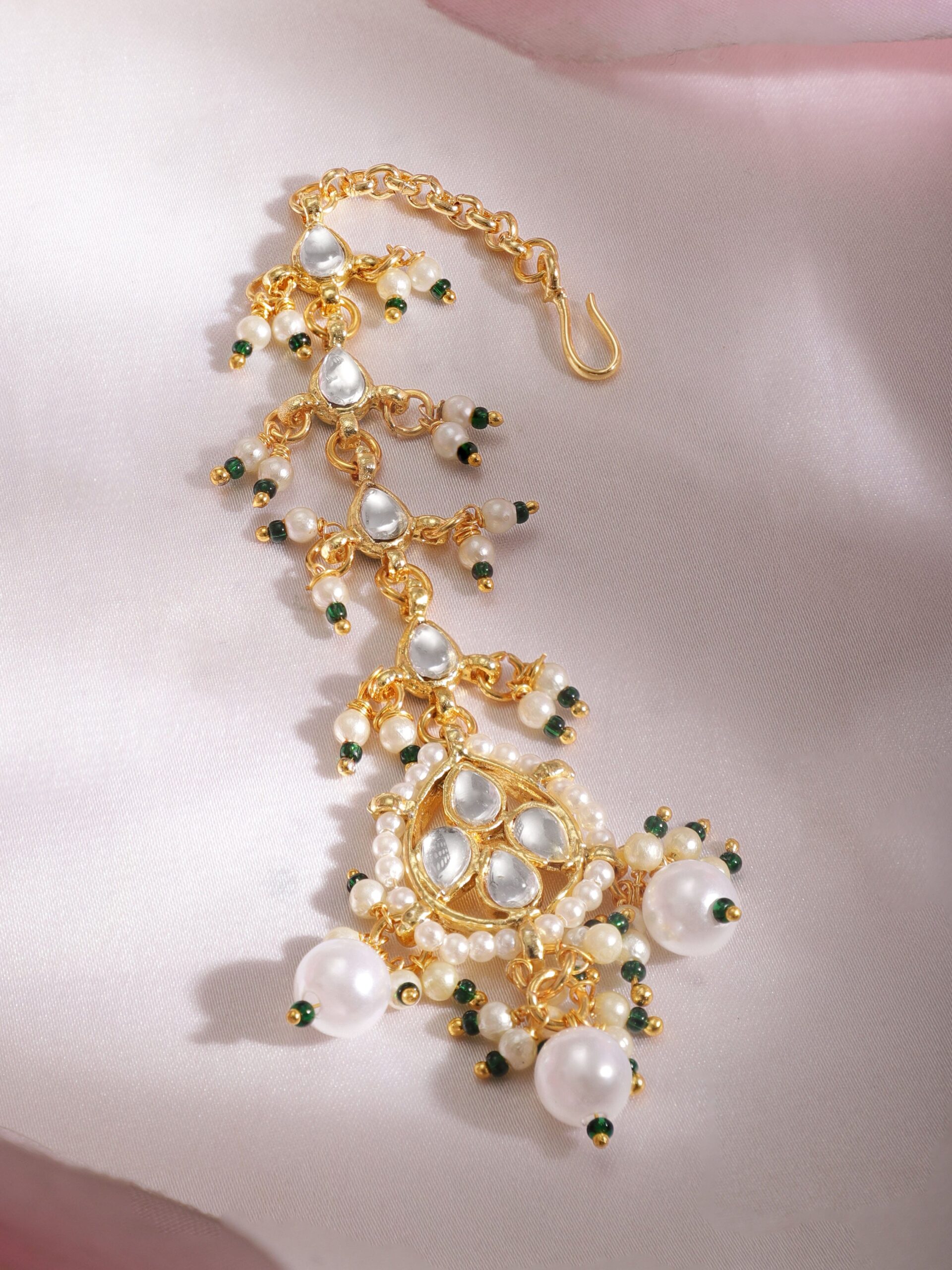 22k-gold-plated-kundan-pearl-studded-maang-tikka-traditional-and-elegant-jewelry-head-jewellery-37276200829102.jpg