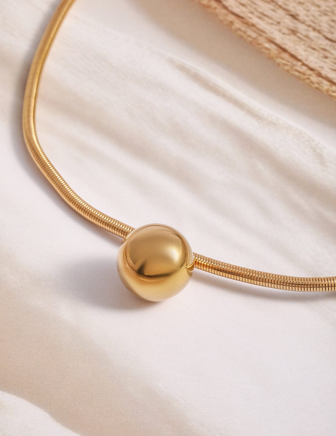 22k-gold-plated-stainless-steel-tarnishfree-waterproof-necklace-with-polished-sphere-necklace-36992385810606.jpg