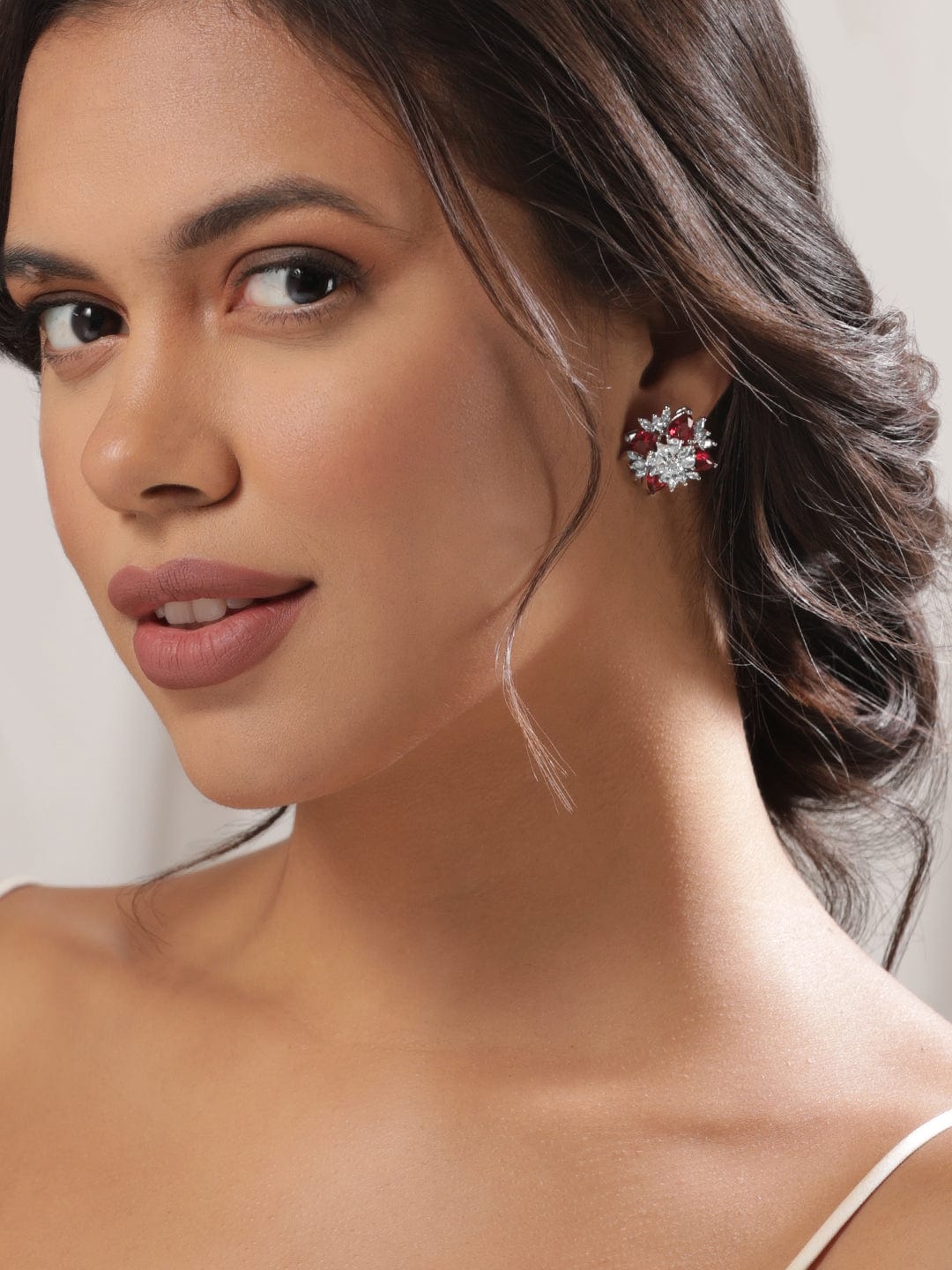 as-seen-on-mansi-ugale-rubans-silver-toned-geometric-studs-earrings-earrings-34535632699566.jpg