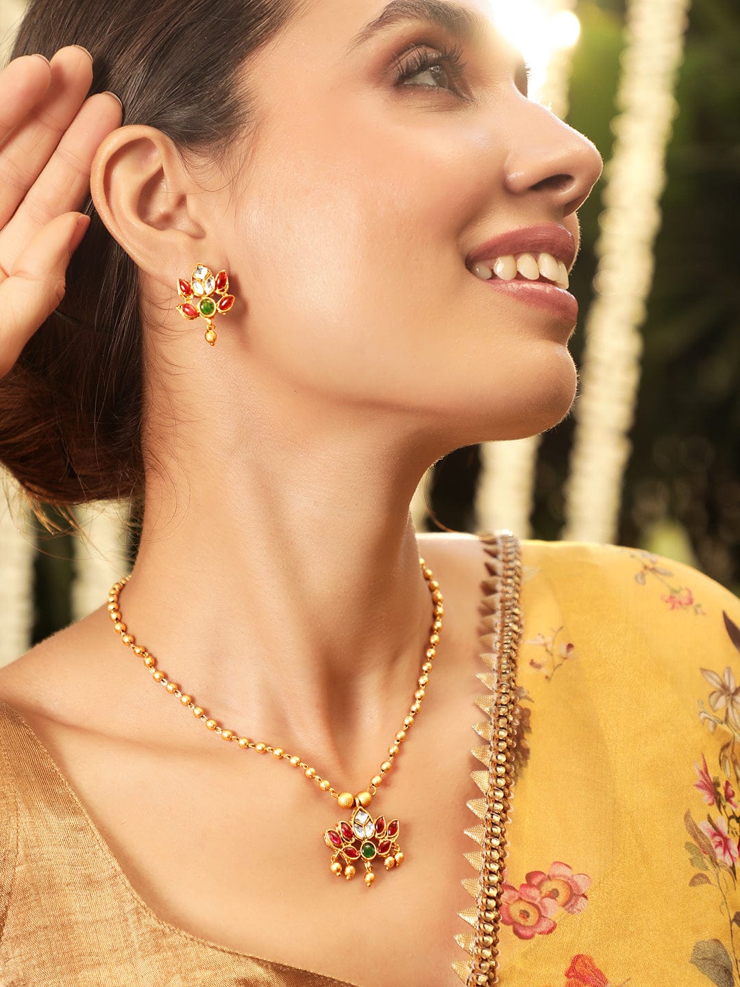 Divine Harmony Kemp Stone Lotus Motif Pearl Beaded Choker Set - Gold