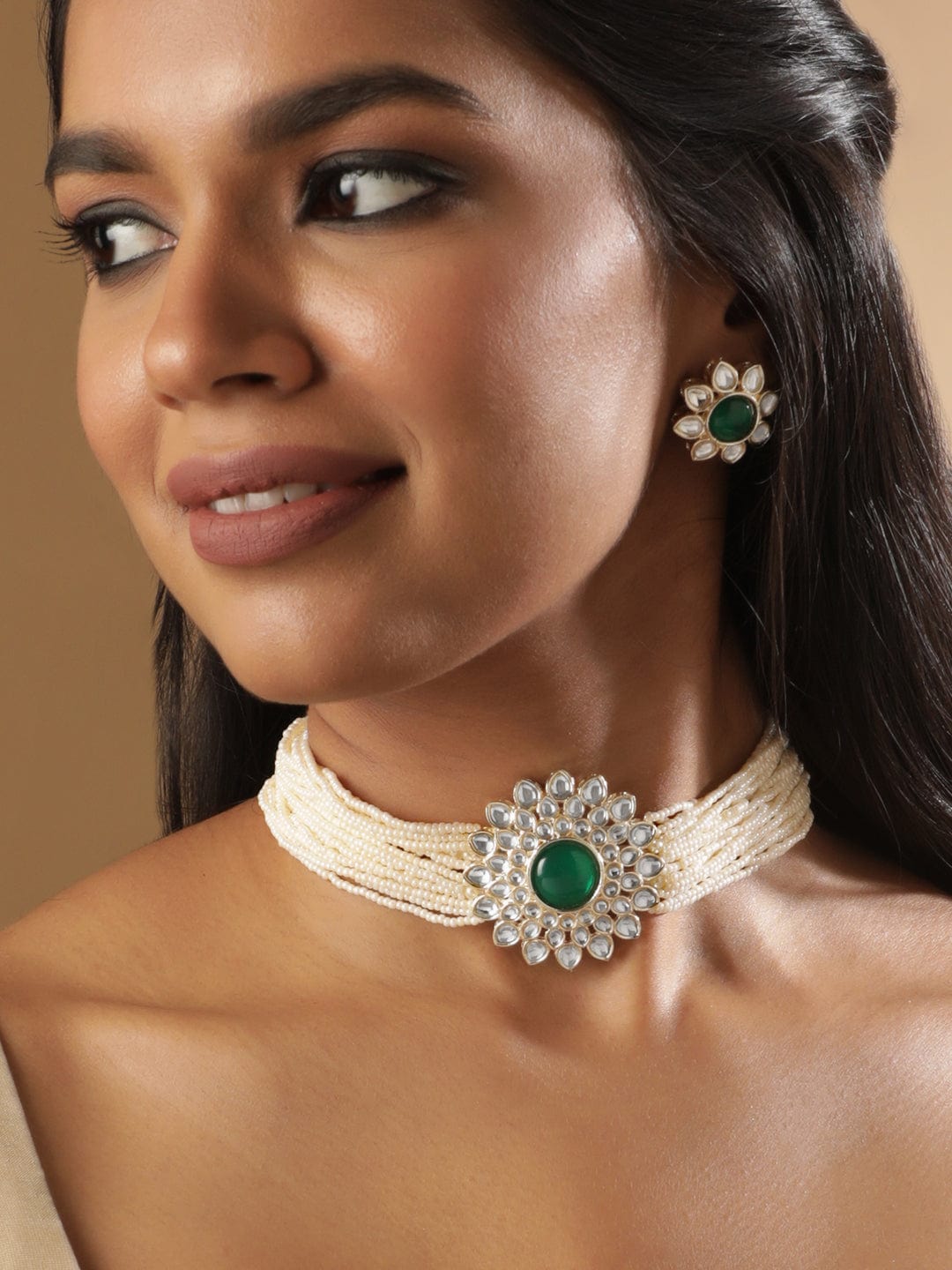 multiple-white-beaded-chains-pendant-choker-set-jewellery-sets-34472169406638.jpg