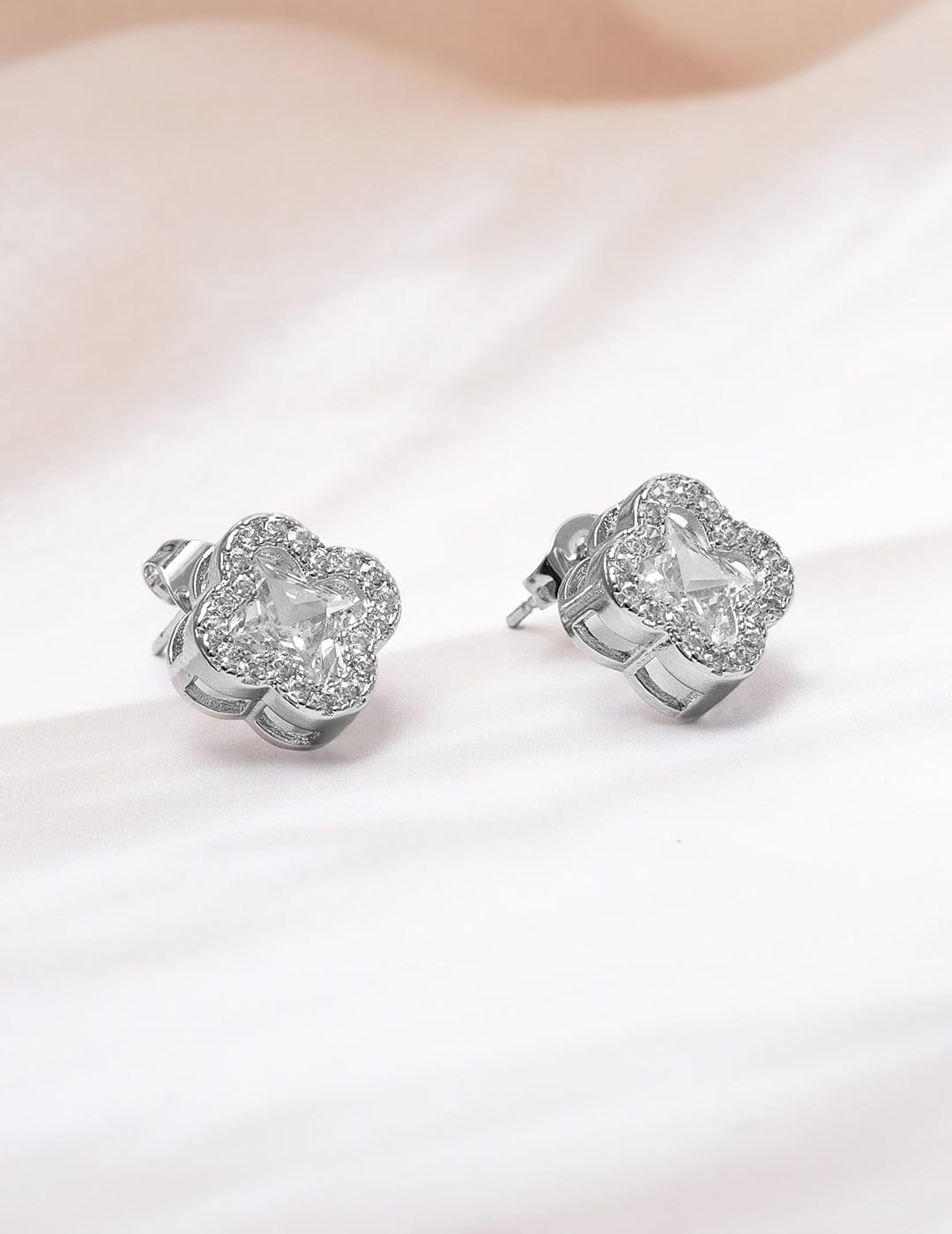 rhodium-plated-clover-design-cubic-zirconia-stud-earrings-studs-36992326664366.jpg