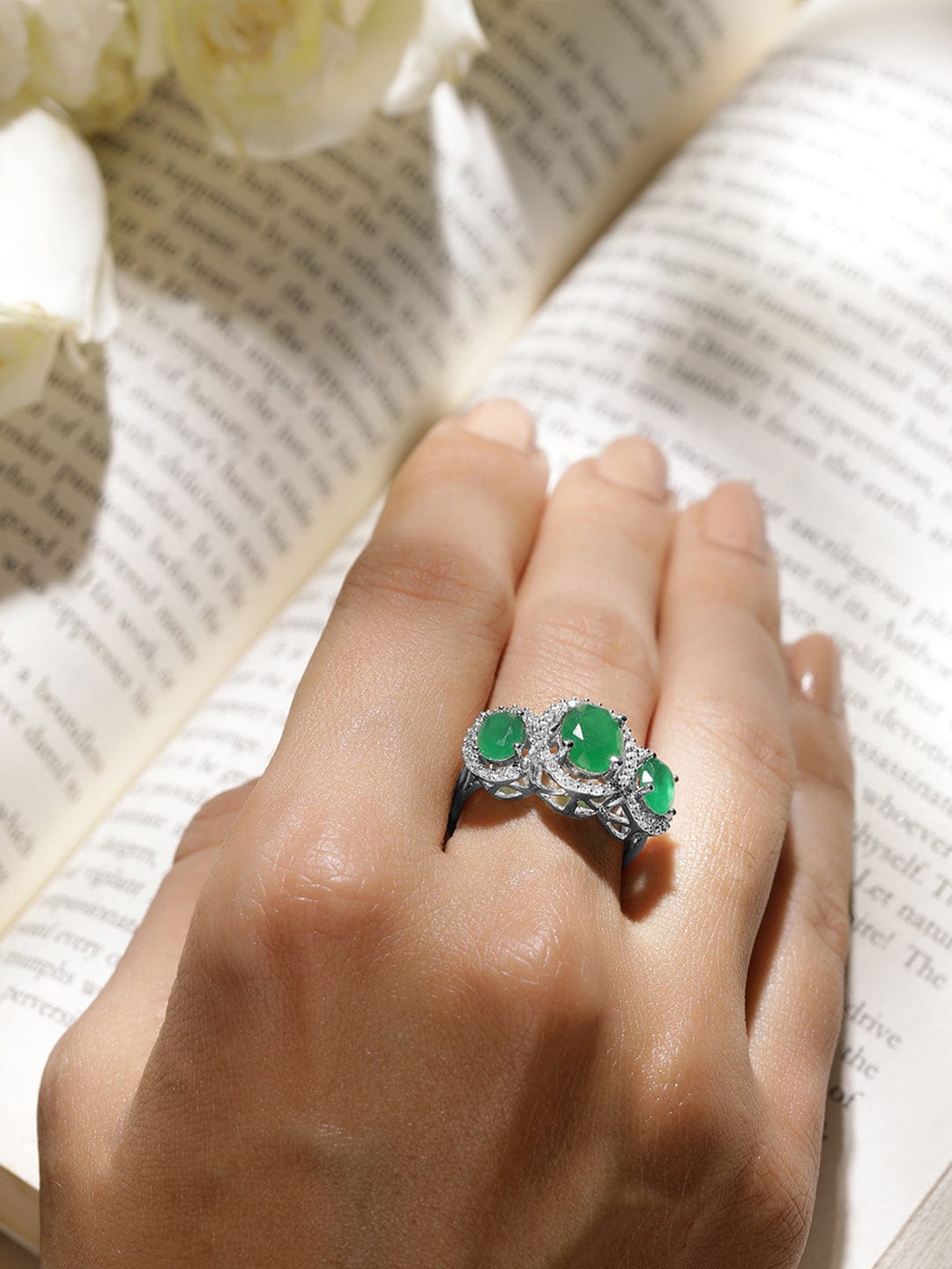Rhodium Plated Emerald Green Zirconia Studded Ring - Silver
