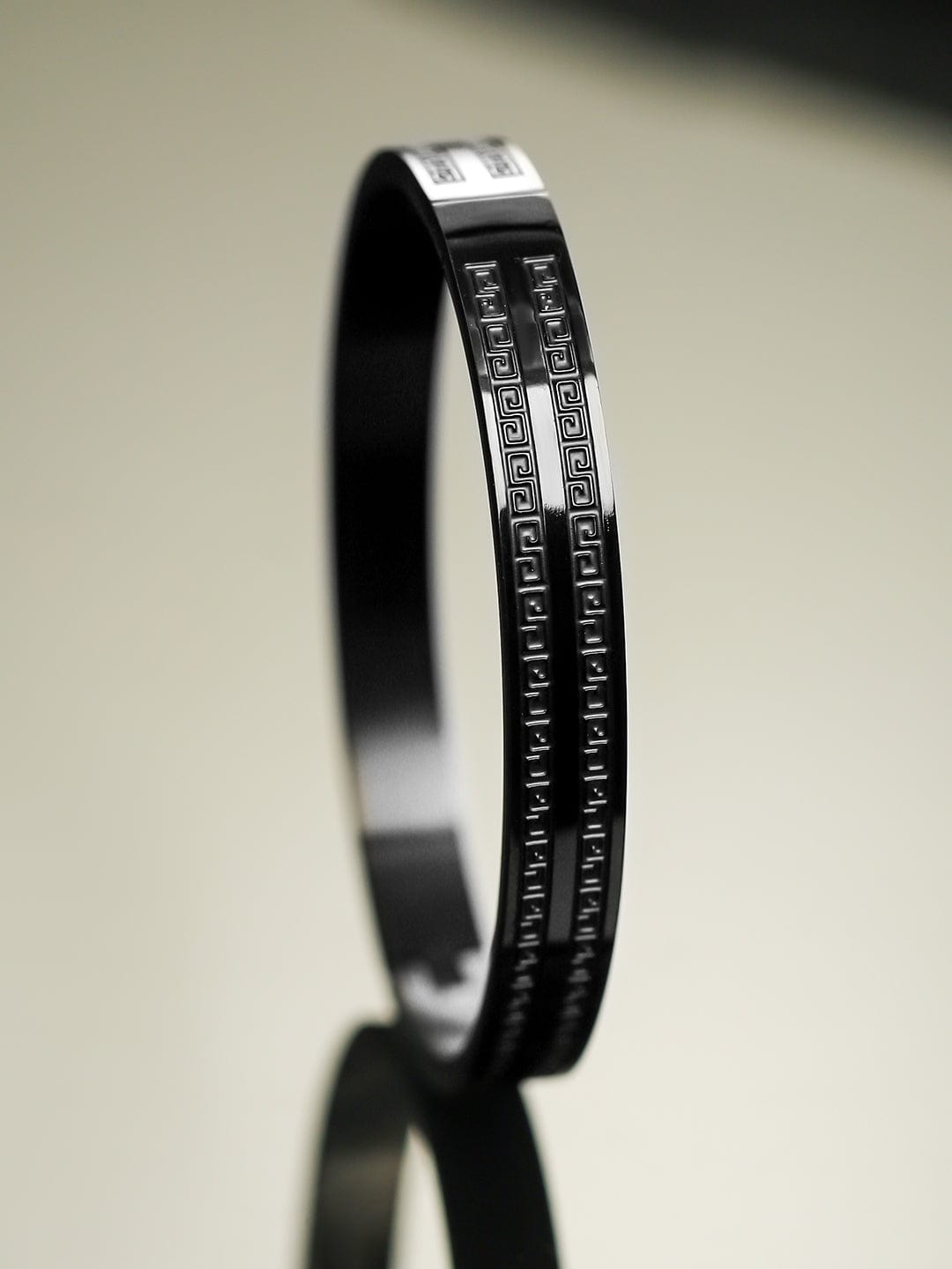 roadster-black-stainless-steel-greek-key-engraved-statement-bracelet-for-men-bracelets-1158545770.jpg