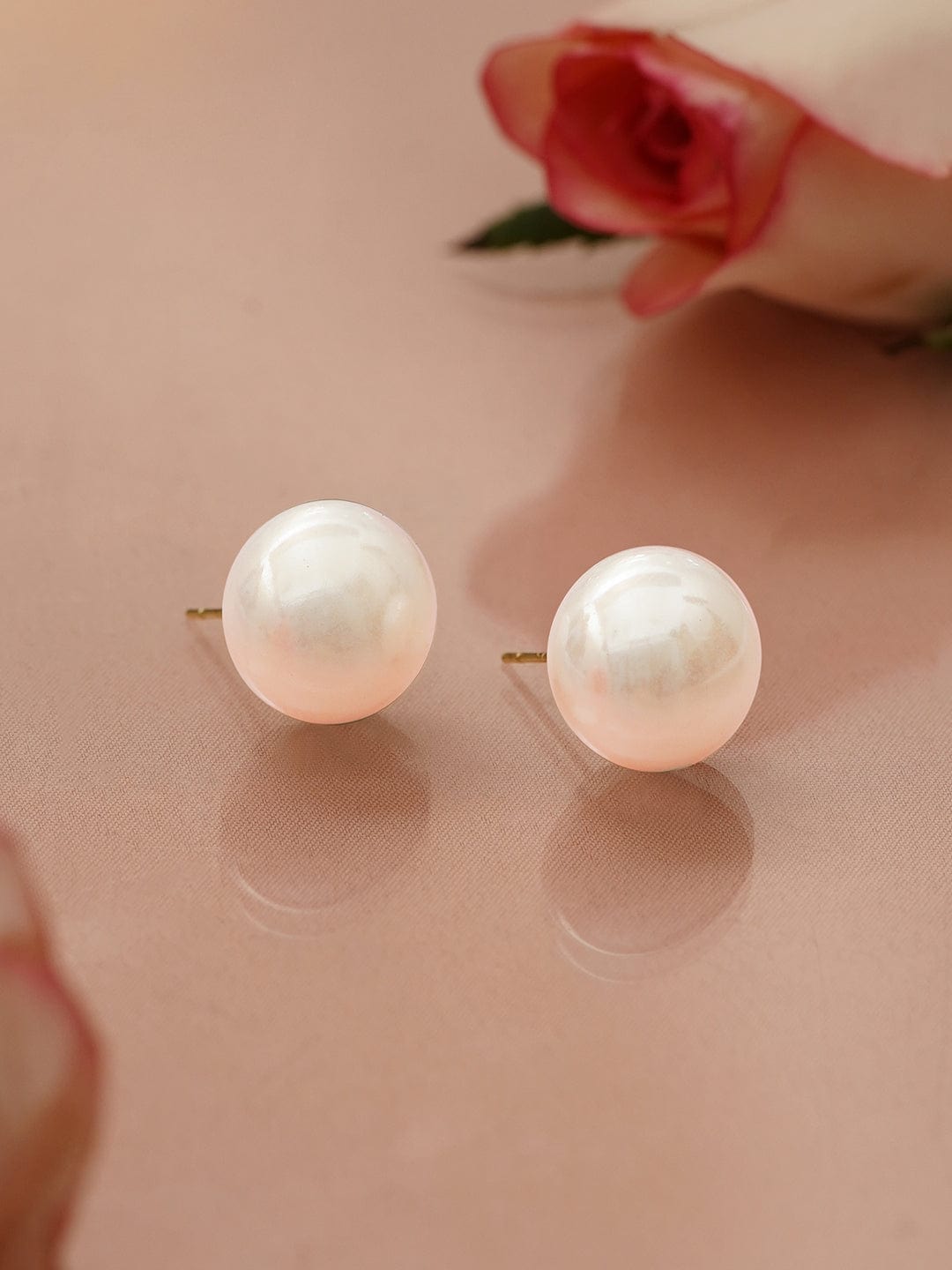 rubans-18k-gold-plated-glossy-white-pearl-finish-medium-size-pearl-stud-earrings-stud-earrings-1184518724.jpg