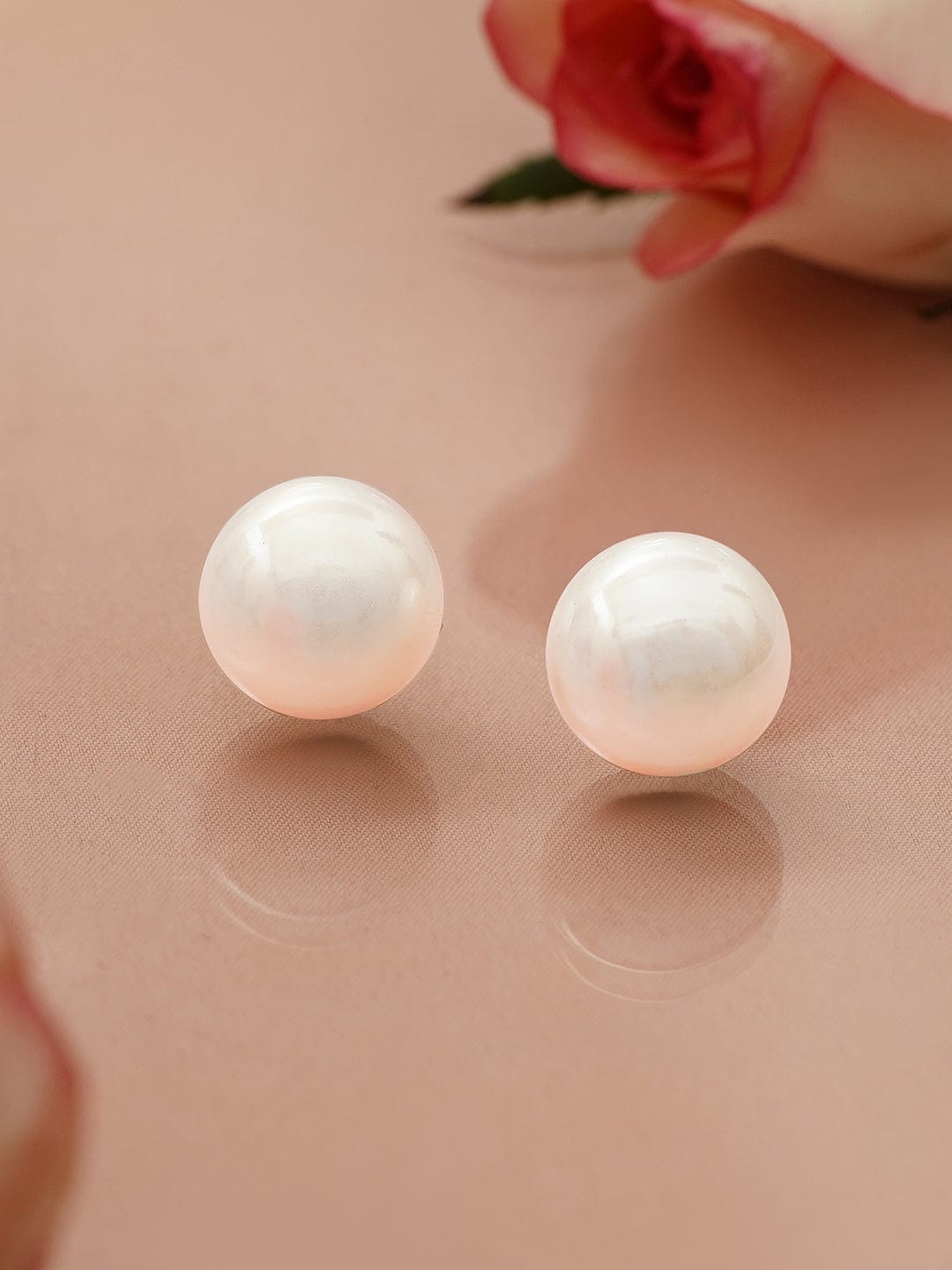 18K Gold-Plated Glossy White Pearl Finish Medium Size Pearl Stud Earrings