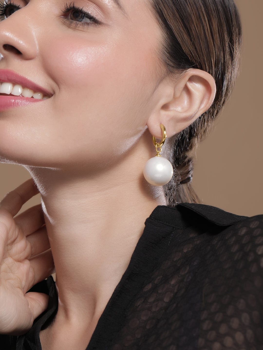 rubans-18k-gold-plated-hoop-earrings-with-oversized-glossy-cream-pearl-drops-drop-37159789494446.jpg