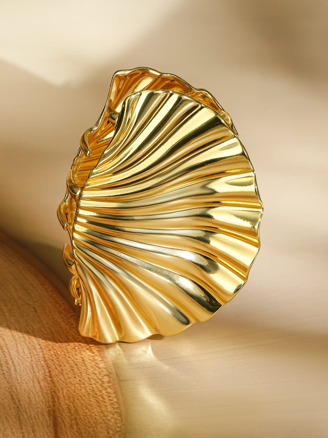 rubans-18k-gold-plated-sculpted-shell-design-hair-claw-clip-statement-hair-accessory-hair-accessories-1143858164.jpg