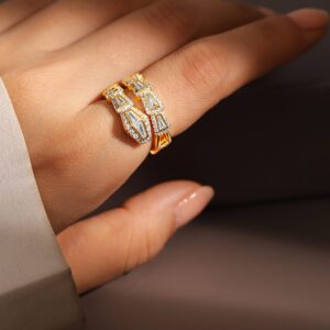 18K Gold-Plated Serpent-Inspired Cubic Zirconia Studded Adjustable Ring - Gold