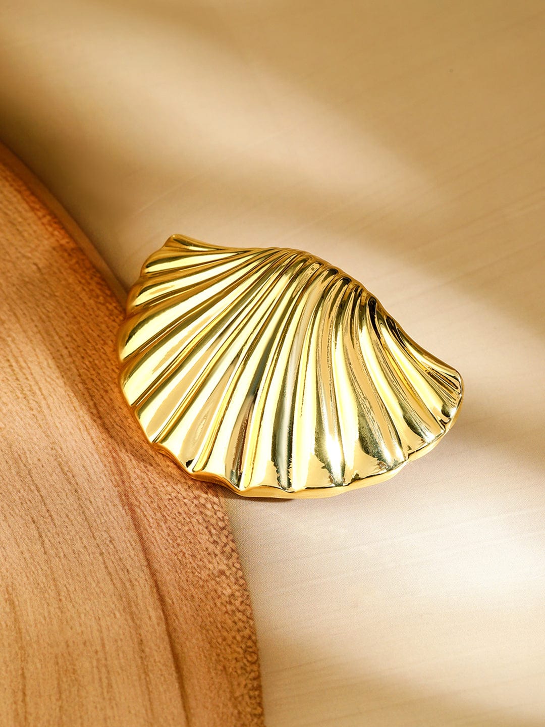 rubans-18k-gold-plated-shell-design-hair-clip-luxe-statement-hair-accessory-for-women-hair-accessories-1143858678.jpg