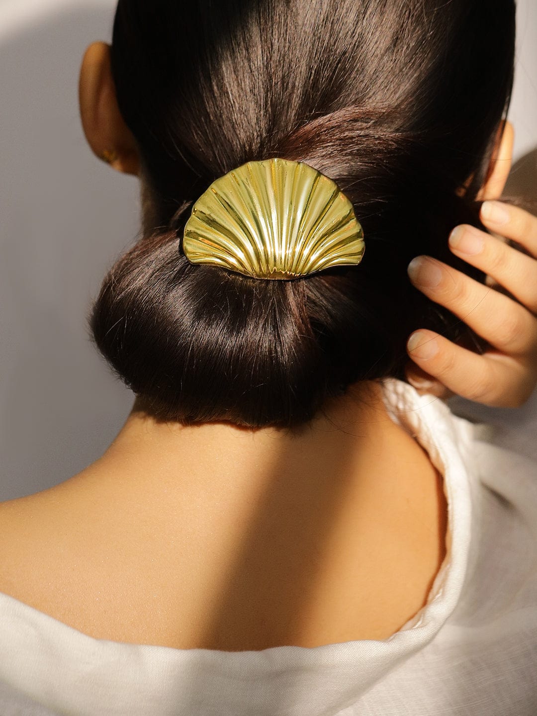 rubans-18k-gold-plated-shell-design-hair-clip-luxe-statement-hair-accessory-for-women-hair-accessories-1143858679.jpg