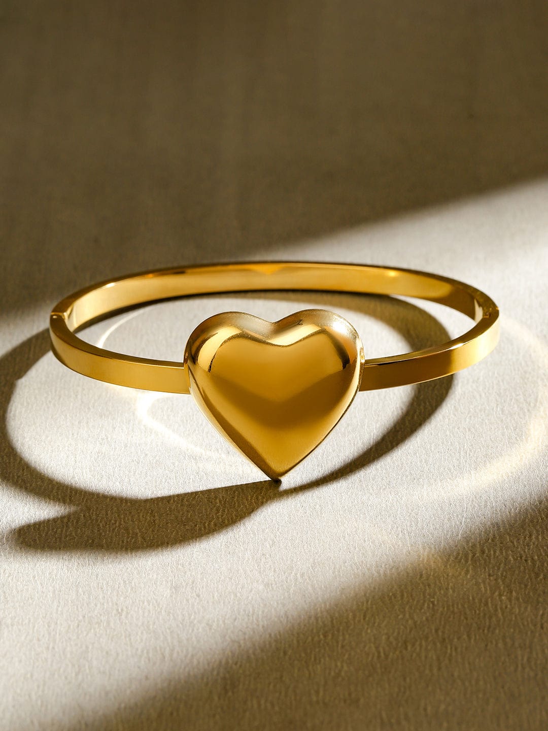 rubans-18k-gold-plated-stainless-steel-tarnish-free-waterproof-bold-heart-design-bracelet-bracelets-1144118379.jpg