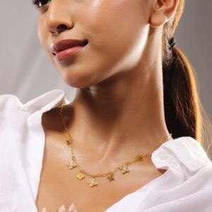 18K Gold-Plated Stainless Steel Tarnish-Free Waterproof Floral Charm Chain Necklace - Gold
