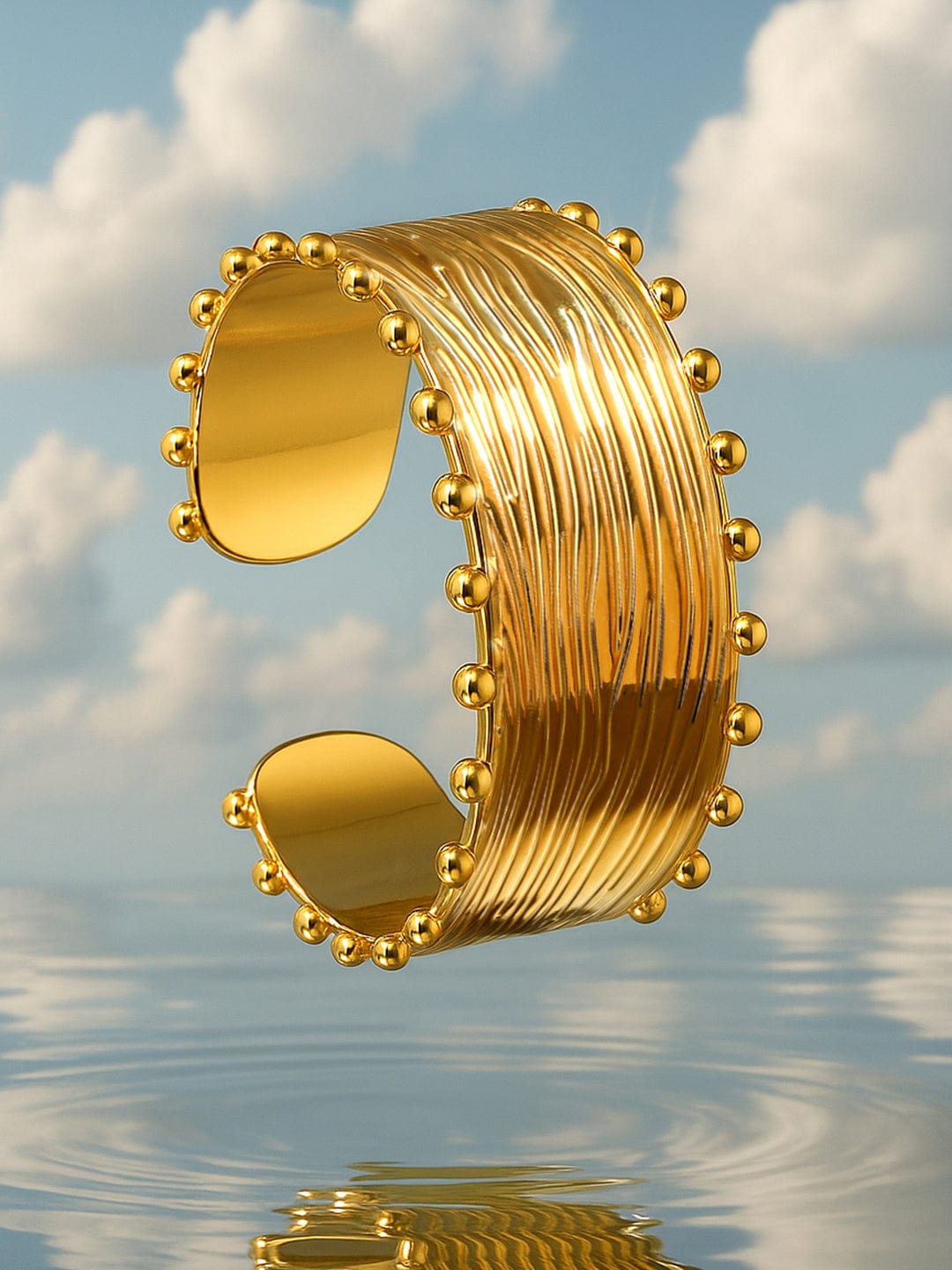 18K Gold-Plated Stainless Steel Tarnish-Free Waterproof Textured Beaded Cuff Bracelet - Gold