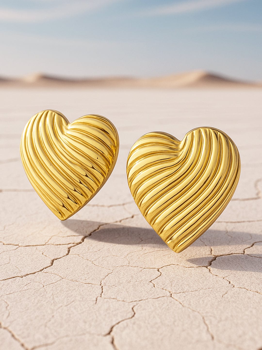 18K Gold Plated StainlessSteel Tarnish Free Waterproof Heart Oversize Stud Earring - Gold
