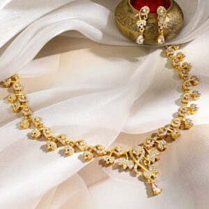 18K Gold-Plated White Cubic Zirconia Studded Floral Vine Necklace Set