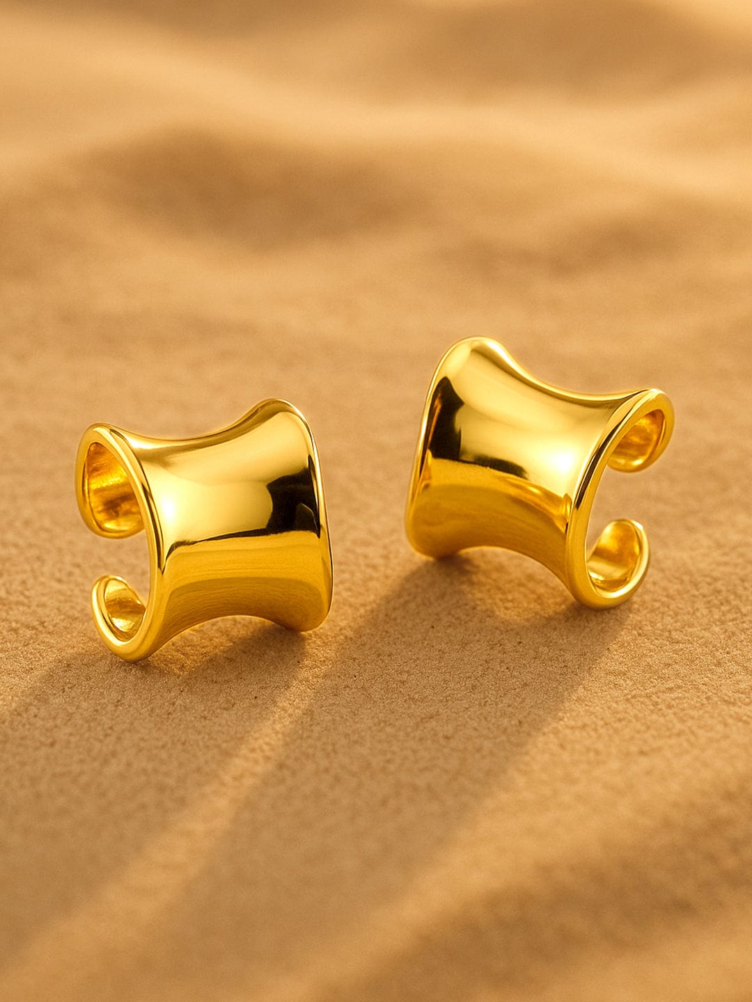 rubans-18kt-gold-plated-bold-hoop-earring-in-stainless-steel-tarnish-free-demi-fine-design-earrings-1175131014.jpg