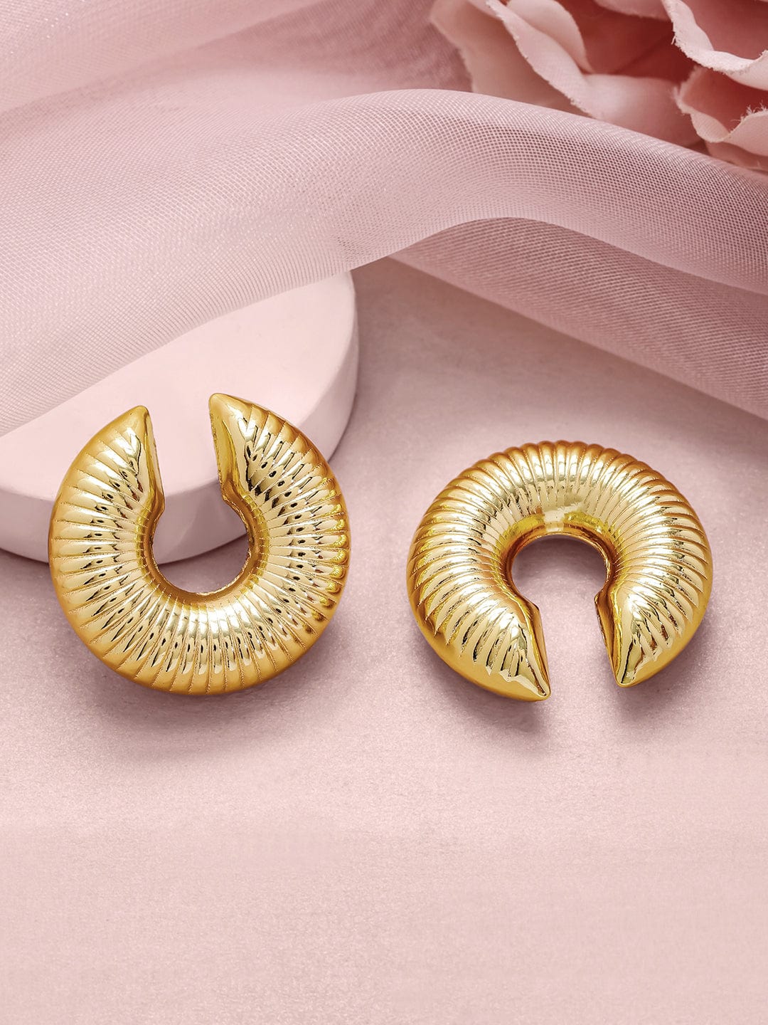 rubans-18kt-gold-plated-stainless-steel-tarnish-free-waterproof-ear-cuffs-earrings-37316990173358.jpg