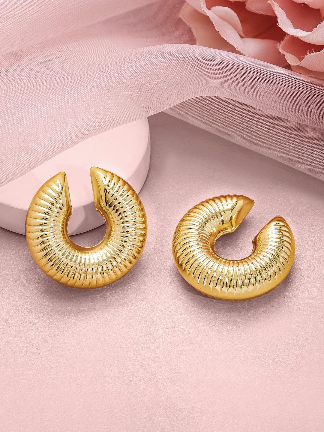 rubans-18kt-gold-plated-stainless-steel-tarnish-free-waterproof-ear-cuffs-earrings-37316990206126.jpg