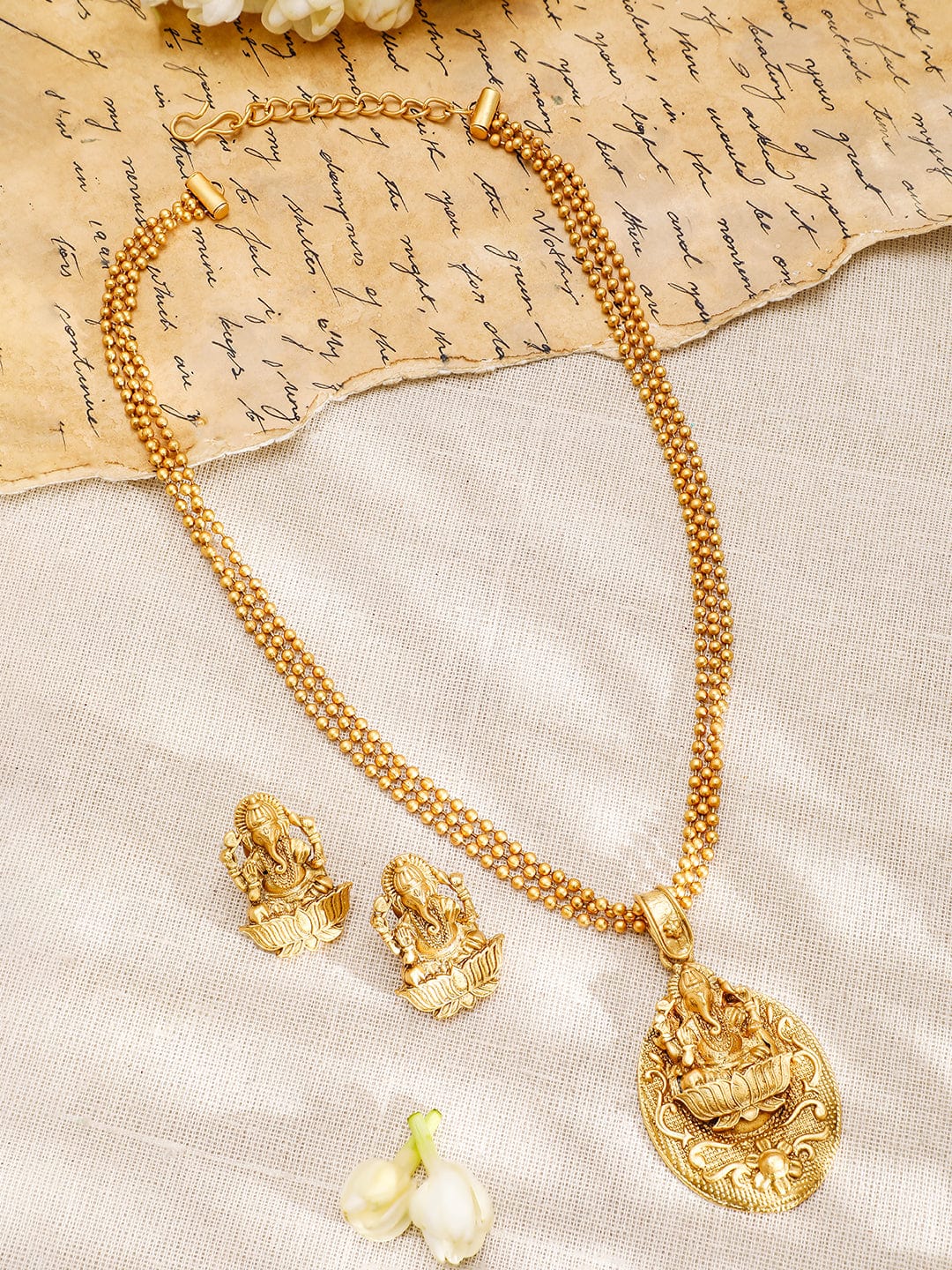 rubans-22k-gold-plated-divine-ganesh-motif-necklace-set-with-textured-traditional-chain-jewellery-set-1143859411.jpg