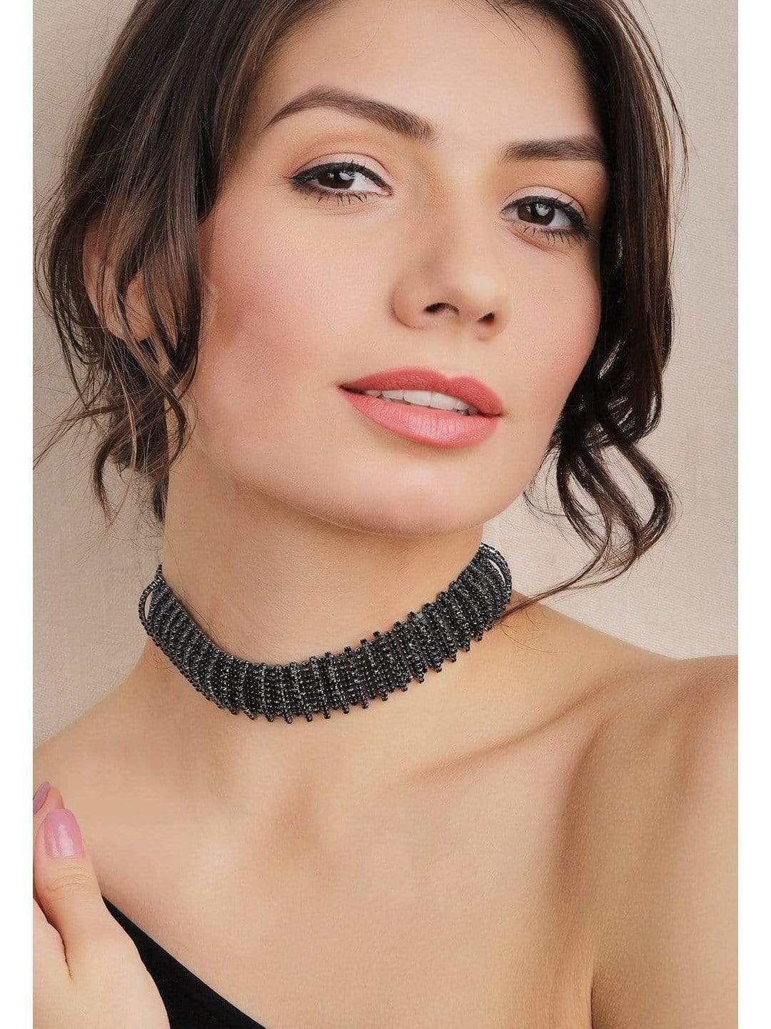 rubans-black-metal-handcrafted-rhinestone-choker-choker-23371829674158.jpg