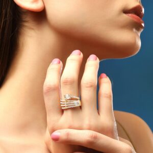 Gold-Plated White Zircon-Studded Finger Ring - Gold