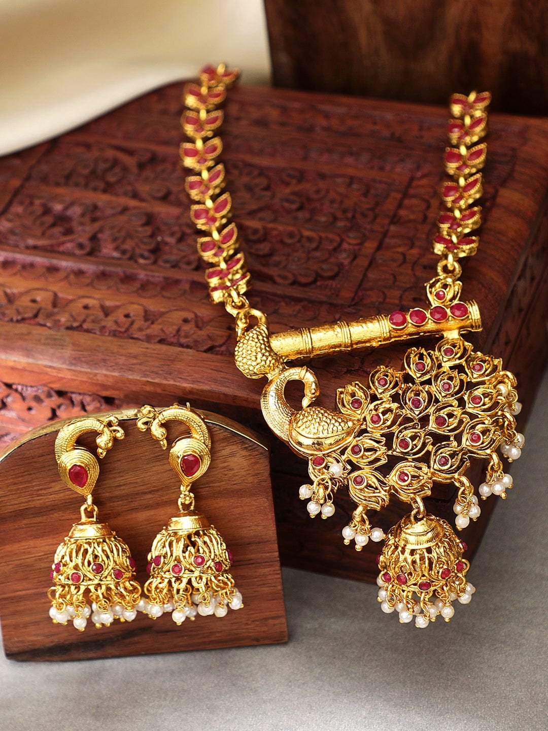 rubans-gold-toned-peacock-embellished-necklace-set-necklace-set-33363231670446.jpg
