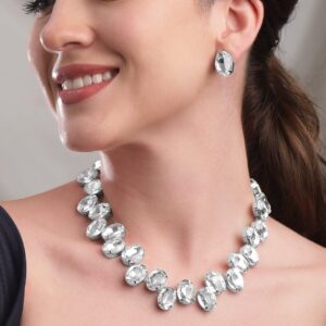 Ivory Whispers: White Stone Western Statement Necklace Set - Silver