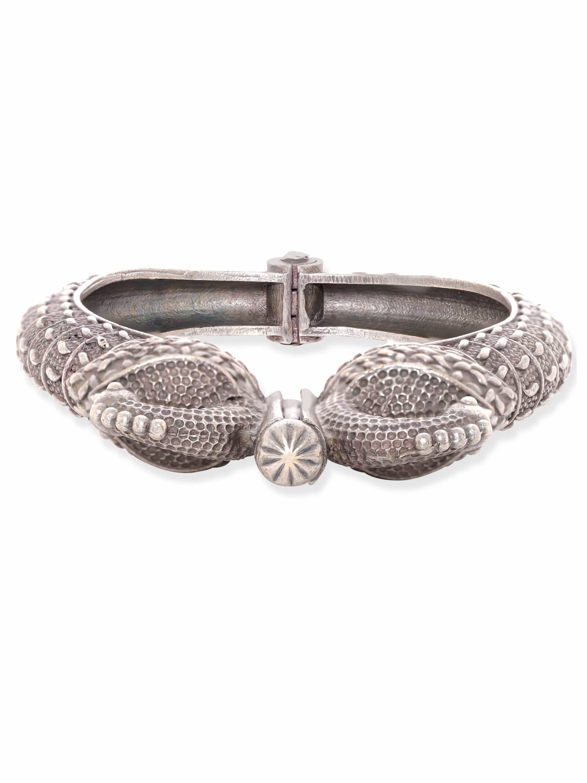 rubans-majestic-peacock-oxidized-silver-plated-kada-bracelet-bangles-bracelets-34942193598638.jpg