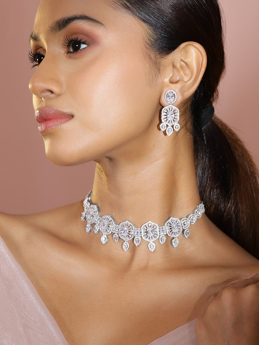 Rhodium-Plated AAA White Cubic Zirconia Studded Choker Jewellery Set for Women