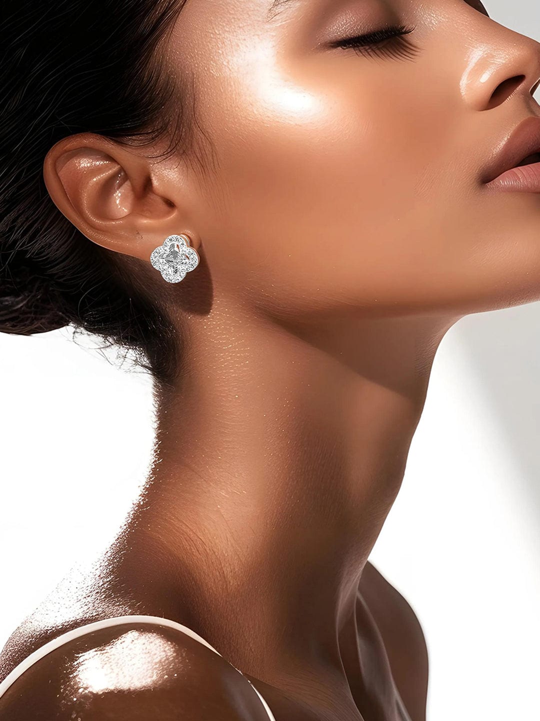 Rhodium-Plated Cubic Zirconia Studded Clover-Shaped Stud Earrings - Silver