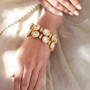 Set Of 2 Gold-Plated Kundan-Studded Bangles - 2.8.