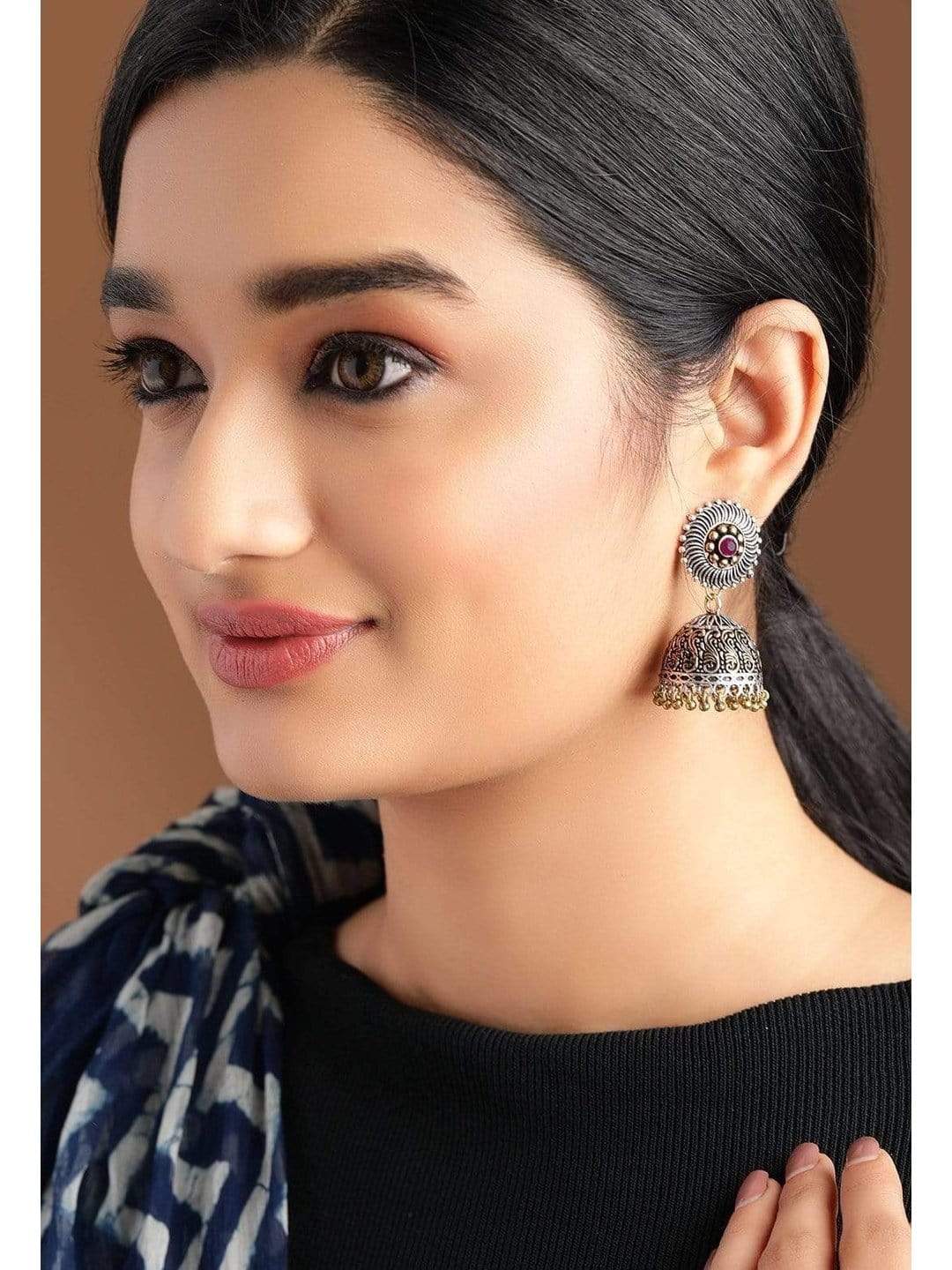 rubans-silver-plated-handcrafted-oxidised-dual-tone-jhumka-earrings-earrings-23412247888046.jpg